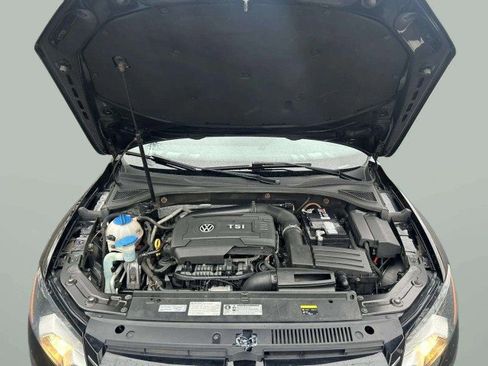 Used 2015 Volkswagen Passat 1.8T S image 31