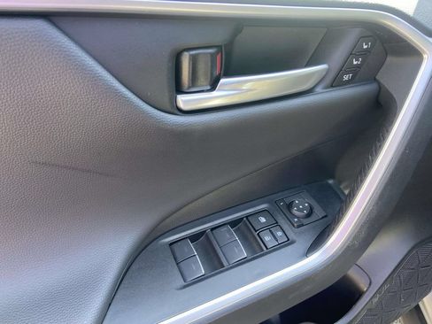 Used 2025 Toyota RAV4 Limited FWD image 14