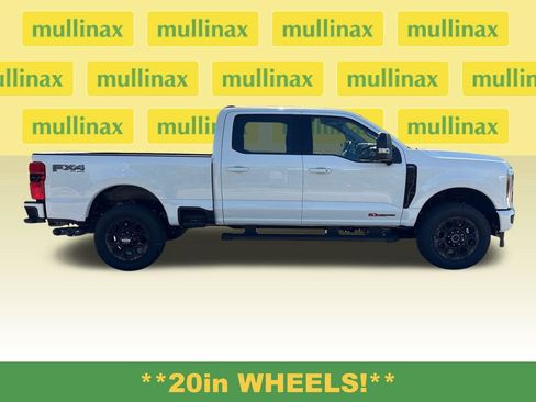 New 2026 Ford F250 Lariat w/ Black Appearance Package AWD/4WD image 2
