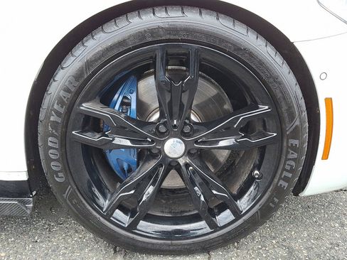 Used 2018 BMW M550i xDrive image 9