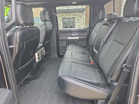 Used 2018 Ford F150 Lariat w/ Equipment Group 502A Luxury AWD/4WD image 13