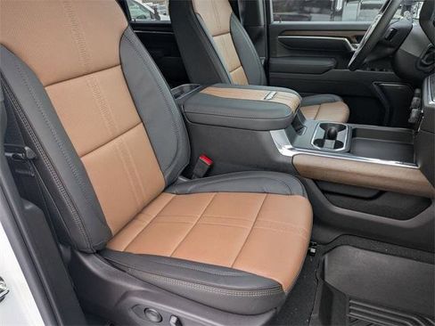 New 2026 Chevrolet Silverado 3500 High Country w/ Technology Package image 29