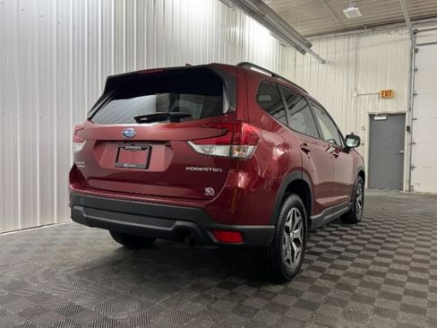 Used 2021 Subaru Forester Premium image 26