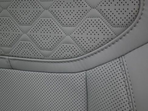 Certified 2025 Ford Explorer Platinum w/ Ultimate Package image 13