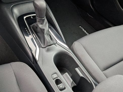 Used 2023 Toyota Corolla LE image 16