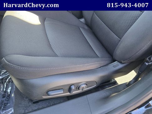 Used 2024 Chevrolet Malibu LT image 25