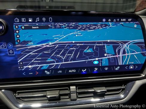 New 2026 Chevrolet Equinox EV RS image 15