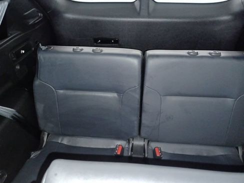 Used 2025 Mitsubishi Outlander SE FWD image 12