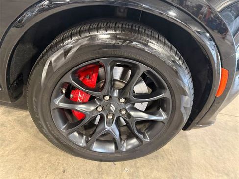 Certified 2024 Dodge Durango R/T AWD/4WD image 4