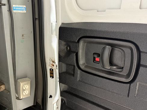 Used 2014 Chevrolet Express 3500 3500 3dr Extended Cargo Van image 75