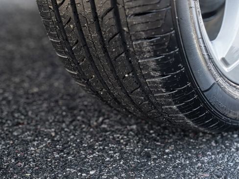 Used 2017 Chevrolet Volt LT image 24