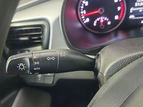 Used 2023 Kia Rio S w/ Technology Package FWD image 28