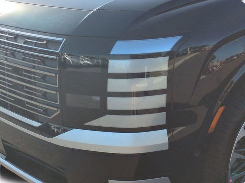 New 2026 Hyundai Palisade Calligraphy FWD image 10