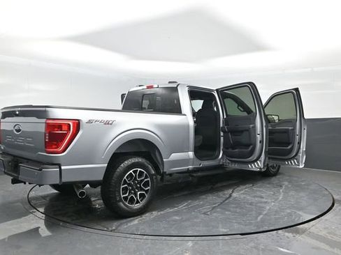 Used 2022 Ford F150 XLT w/ Equipment Group 302A High image 37