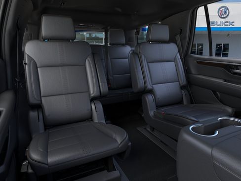 New 2026 Chevrolet Tahoe High Country AWD/4WD image 17