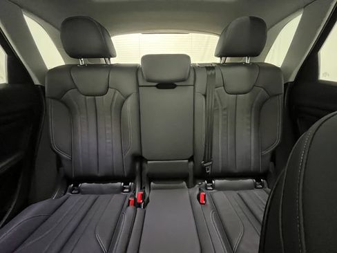 Used 2023 Audi Q5 e Premium Plus w/ Premium Plus Package AWD/4WD image 19