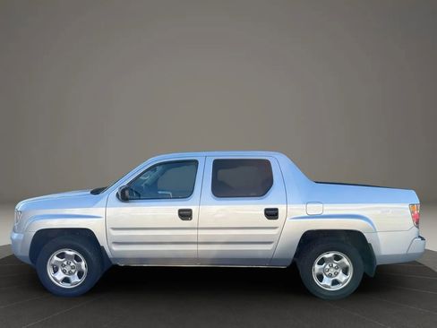 Used 2006 Honda Ridgeline RT image 6