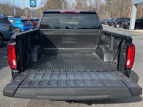 Used 2025 GMC Sierra 1500 SLT image 49