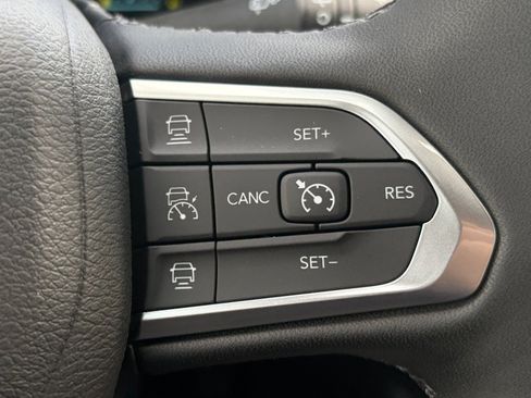 New 2026 Jeep Compass Limited AWD/4WD image 21