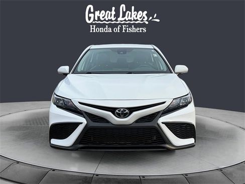 Used 2023 Toyota Camry SE image 8