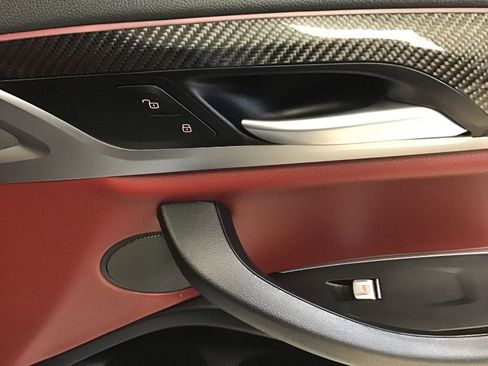 Used 2023 BMW X4 M40i w/ Premium Package image 21