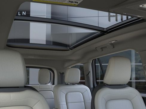 New 2026 Lincoln Aviator Reserve AWD/4WD image 22
