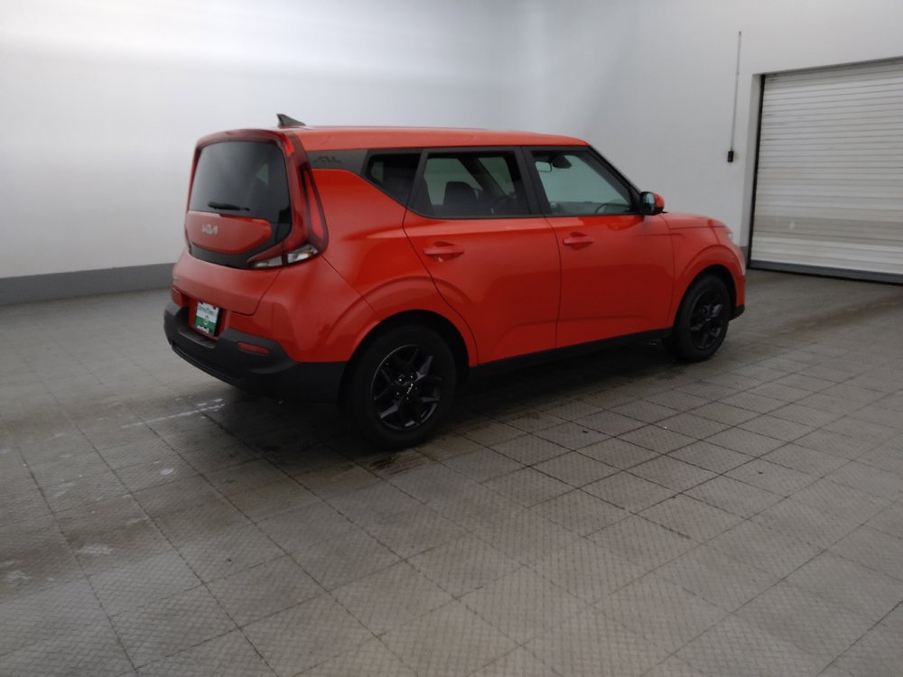 Used 2022 Kia Soul LX w/ Technology Package FWD image 10