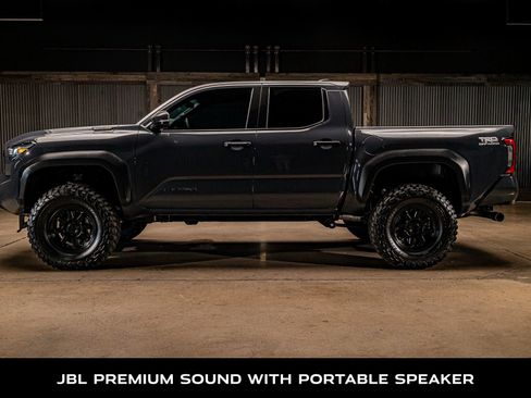 Used 2026 Toyota Tacoma TRD Off-Road w/ TRD Off Road Upgrade Package AWD/4WD image 6