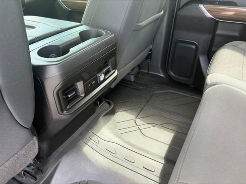 Used 2022 Chevrolet Silverado 1500 RST w/ Redline Edition AWD/4WD image 29