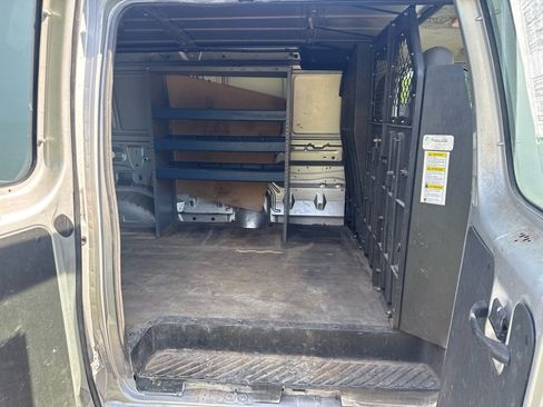 Used 2011 Ford E-350 and Econoline 350 Extended Super Duty w/ Commercial Cargo Van Pkg RWD image 11