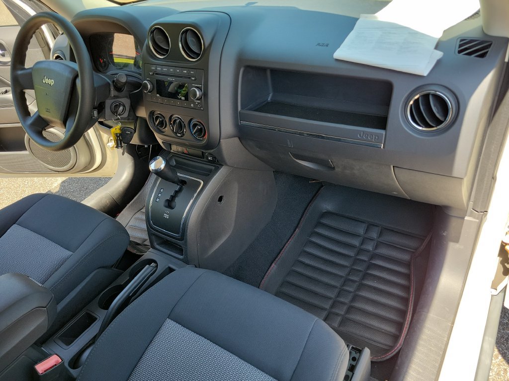 Used 2009 Jeep Patriot Sport FWD image 14