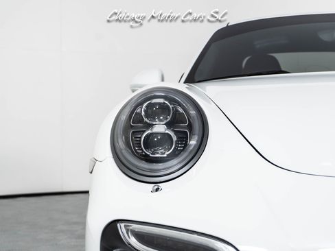 Used 2014 Porsche 911 Turbo S AWD/4WD image 9