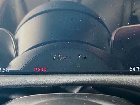 New 2026 Mercedes-Benz E 350 4MATIC Sedan image 12