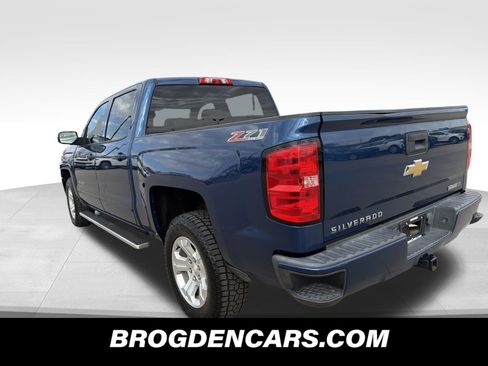 Used 2017 Chevrolet Silverado 1500 LT w/ All Star Edition AWD/4WD image 6