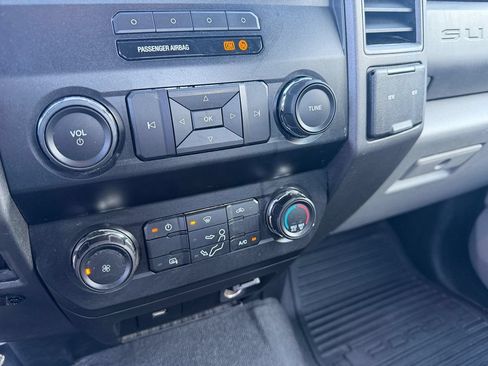 Used 2019 Ford F250 XL w/ XL Value Package AWD/4WD image 16