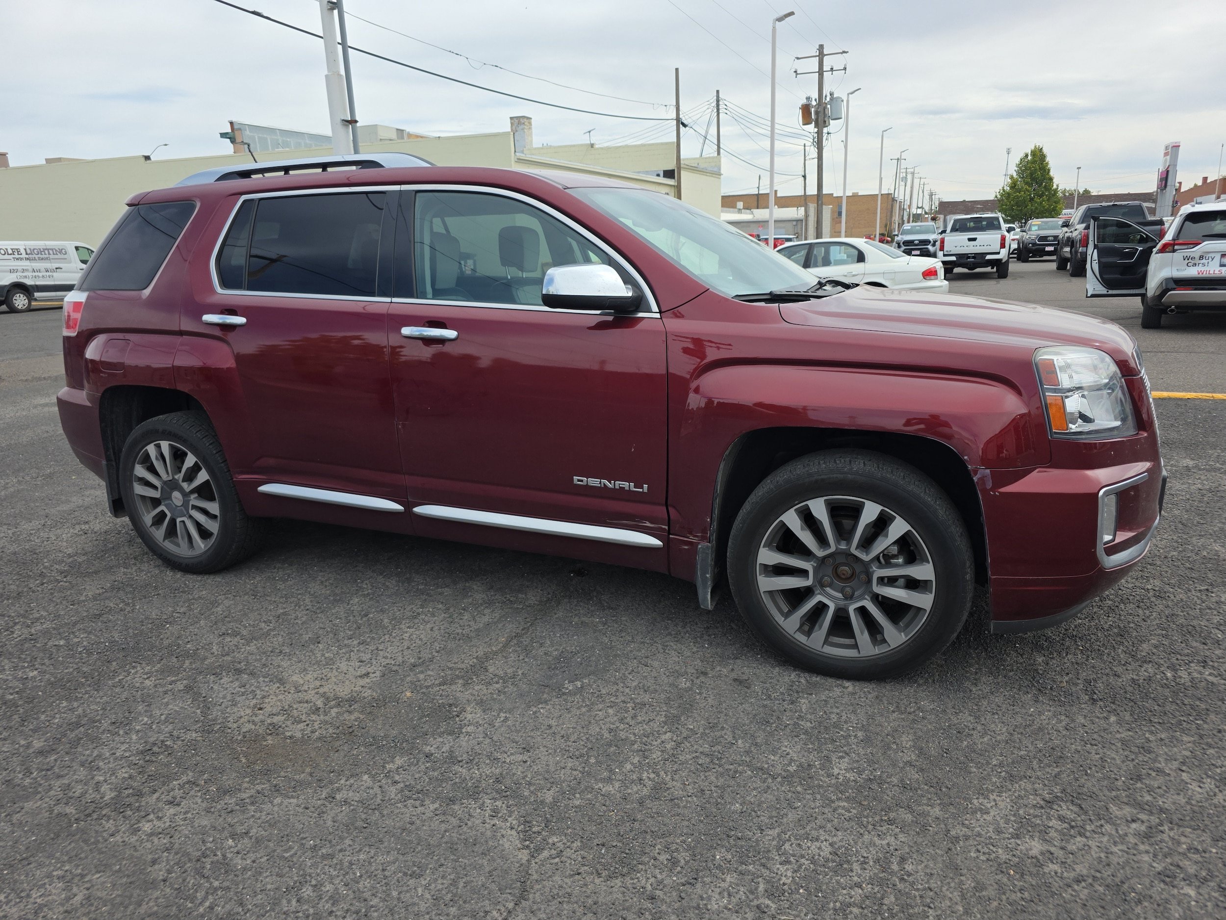 Used 2016 GMC Terrain Denali AWD/4WD image 1