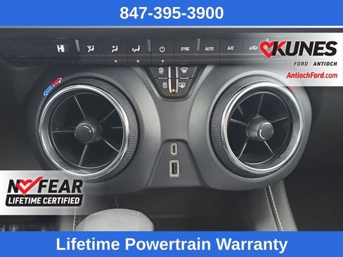 Used 2023 Chevrolet Blazer LT image 44