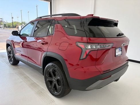 New 2027 Chevrolet Equinox LT w/ Convenience Package II FWD image 20