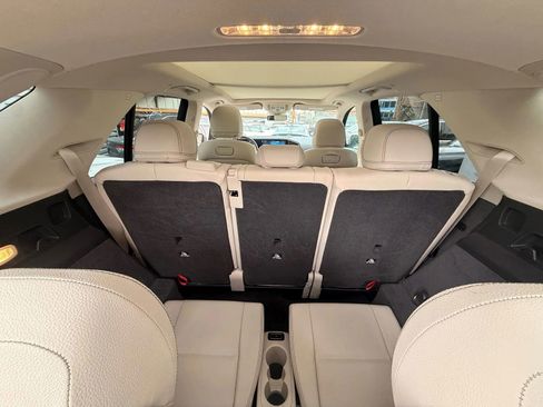 Used 2020 Mercedes-Benz GLE 350 4MATIC w/ 3rd Row Seat Package image 37