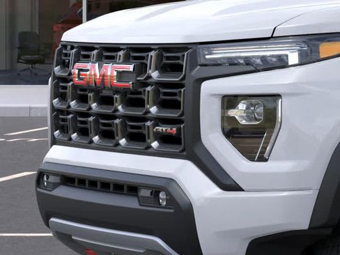 New 2025 GMC Canyon AT4 w/ Nightfall Edition image 13