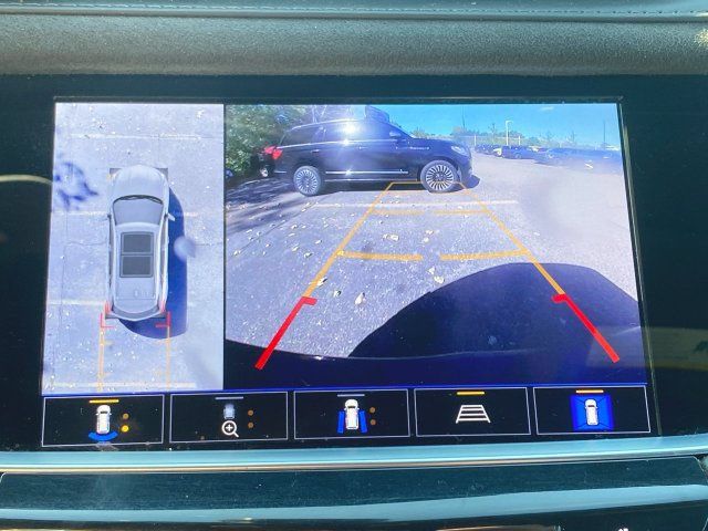 Used 2024 Cadillac XT5 Sportv w/ Platinum Package AWD/4WD image 15