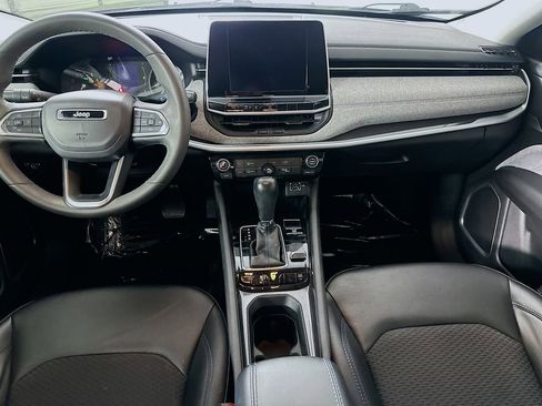 Used 2022 Jeep Compass Latitude AWD/4WD image 18