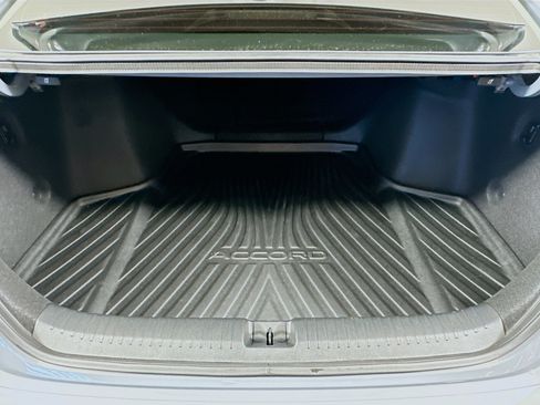 Used 2025 Honda Accord SE image 27