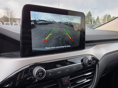 Certified 2020 Ford Escape SE Sport image 19