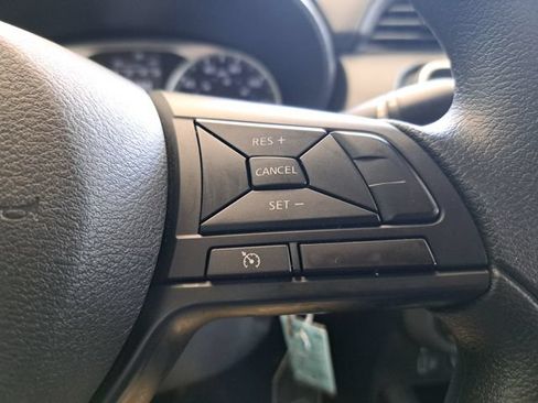 Used 2023 Nissan Versa S w/ S Plus Package FWD image 17
