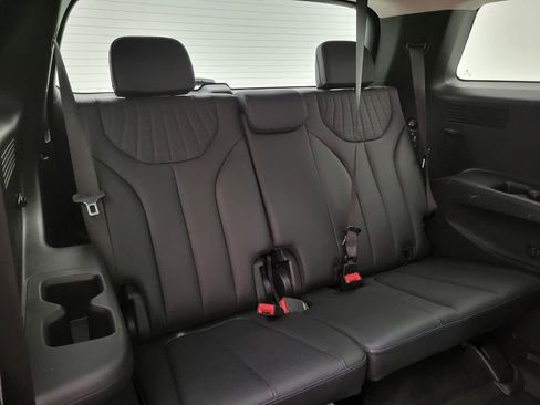 Used 2024 Hyundai Palisade Limited image 49