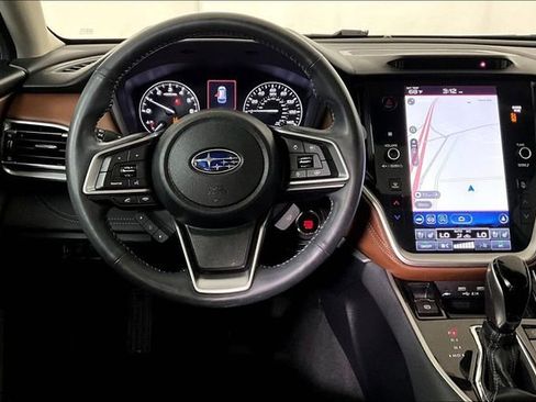 Used 2022 Subaru Outback Touring image 5