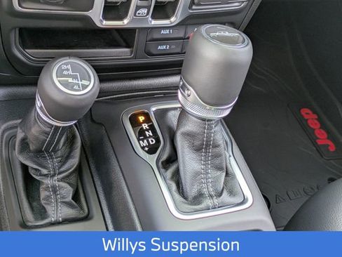 New 2025 Jeep Gladiator Sport image 23