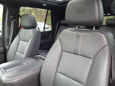 Certified 2022 Chevrolet Tahoe RST w/ Luxury Package RWD image 15