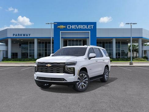 New 2026 Chevrolet Tahoe High Country w/ Sun And Tow Package RWD image 8